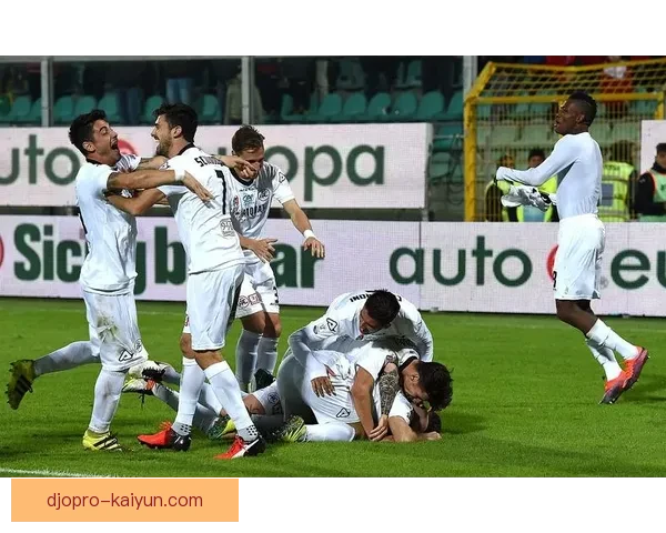 金玟哉引领拜仁慕尼黑2025赛季，表现令人瞩目，状态回暖并持续提升