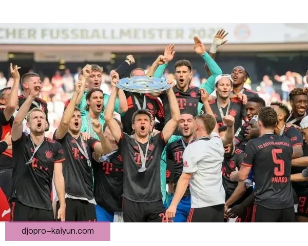 德甲安联竞技场迎来新赛季，球迷期待热情氛围重现